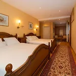 Hotel Munsch Restaurant & Wellness, Colmar Nord - Haut-koenigsbourg 3*