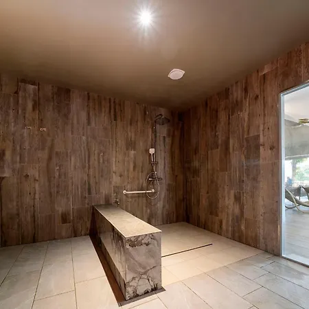 Hotel Munsch Restaurant & Wellness, Colmar Nord - Haut-koenigsbourg 3*