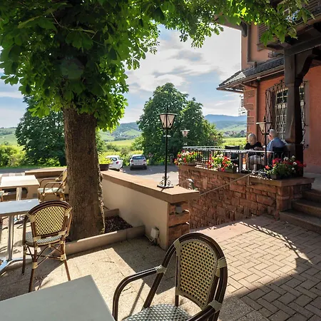 Munsch Restaurant & Wellness, Colmar Nord - Haut-koenigsbourg Hotel 3*