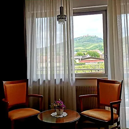 Munsch Restaurant & Wellness, Colmar Nord - Haut-koenigsbourg 3* Saint-Hippolyte