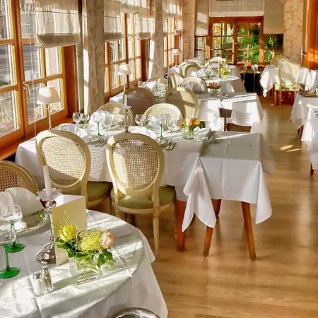 Munsch Restaurant & Wellness, Colmar Nord - Haut-koenigsbourg 호텔
