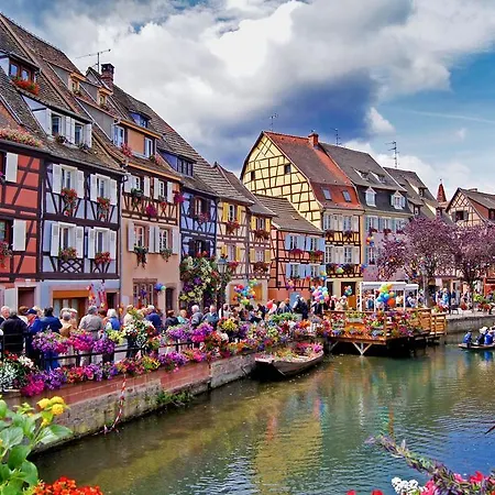 Munsch Restaurant & Wellness, Colmar Nord - Haut-koenigsbourg 3* Saint-Hippolyte