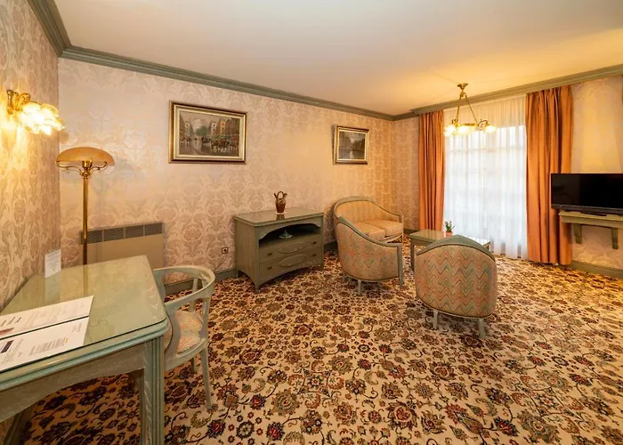מלון Munsch Restaurant & Wellness, Colmar Nord - Haut-koenigsbourg