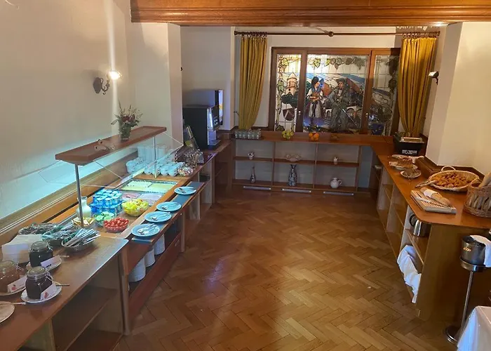Munsch Restaurant & Wellness, Colmar Nord - Haut-koenigsbourg מלון