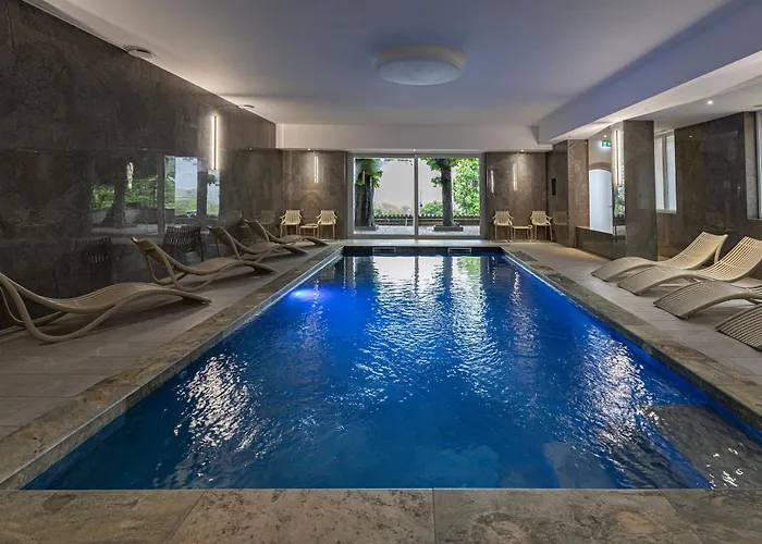 Munsch Restaurant & Wellness, Colmar Nord - Haut-koenigsbourg 3*