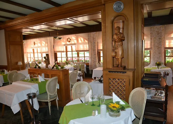 Munsch Restaurant & Wellness, Colmar Nord - Haut-koenigsbourg 3* סנט היפולייט