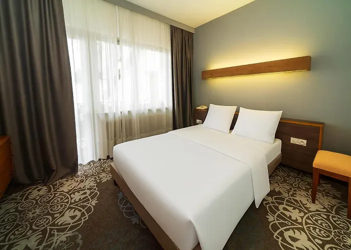 Munsch Restaurant & Wellness, Colmar Nord - Haut-koenigsbourg Hotel