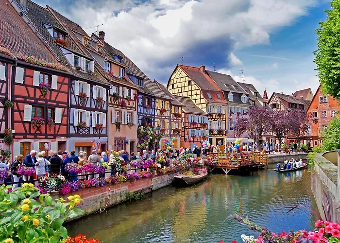 Munsch Restaurant & Wellness, Colmar Nord - Haut-koenigsbourg 3* סנט היפולייט