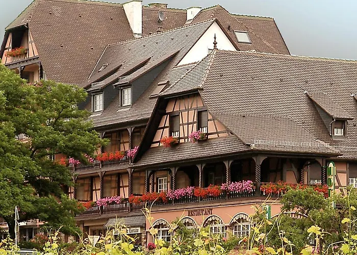 Munsch Restaurant & Wellness, Colmar Nord - Haut-koenigsbourg 3* סנט היפולייט
